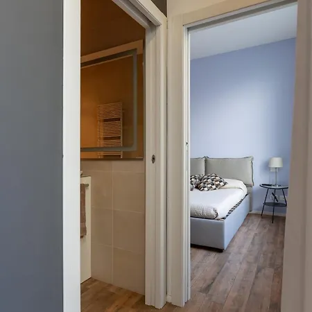 Easytopstay - Tricolore Modern And Cozy * Milano