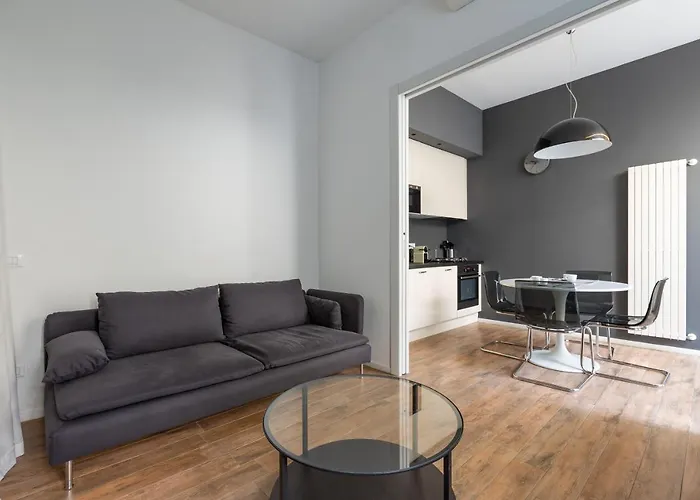 Apartament Easytopstay - Tricolore Modern And Cozy Mediolan