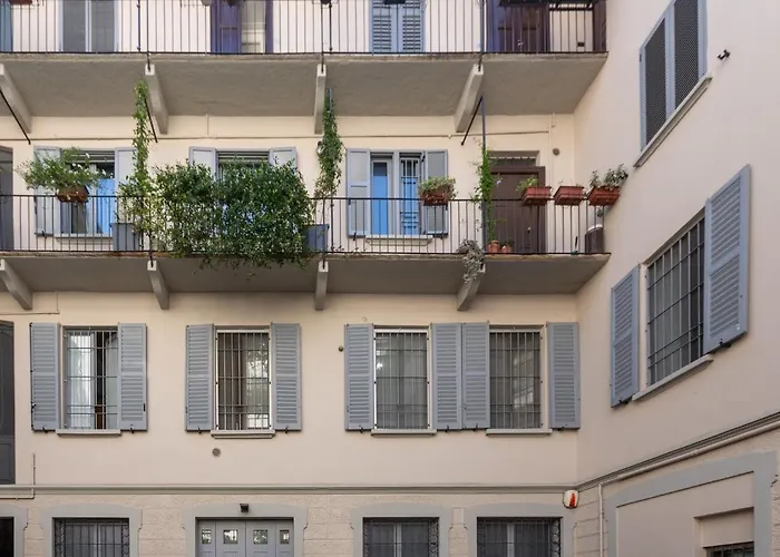 Apartament Easytopstay - Tricolore Modern And Cozy Mediolan