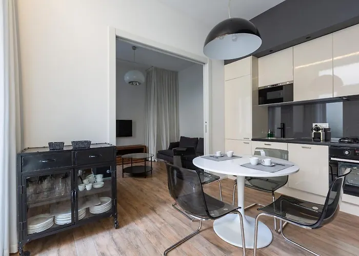Apartament Easytopstay - Tricolore Modern And Cozy *